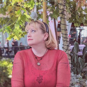 Meet your Posher, Jen